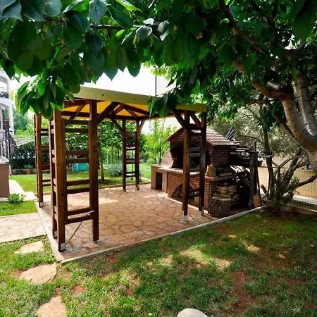 Fuer 2 Personen 30 M2 In Novigrad, Istrien Apartment